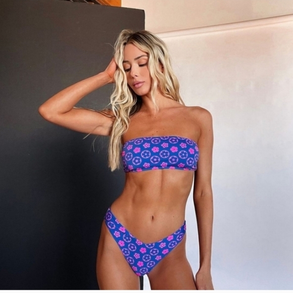 Beach Riot Other - Beach riot bikini top